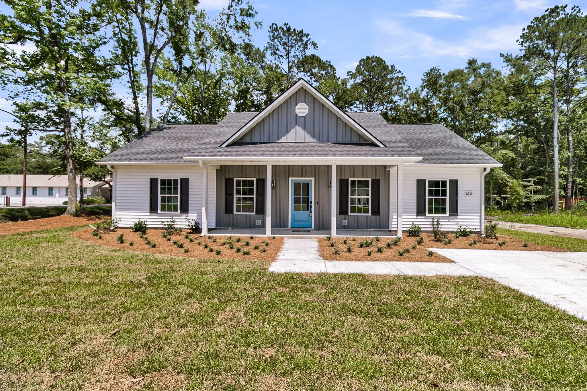 6513 Highway 162
