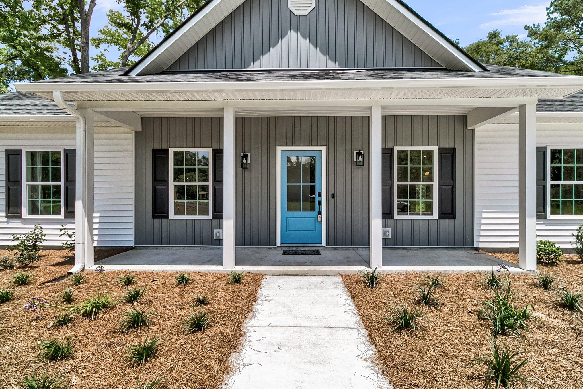 6513 Highway 162