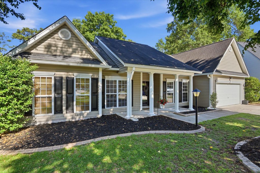 Photo of 4915 Boundview Court, Summerville, SC 29485 (MLS # 26015113)