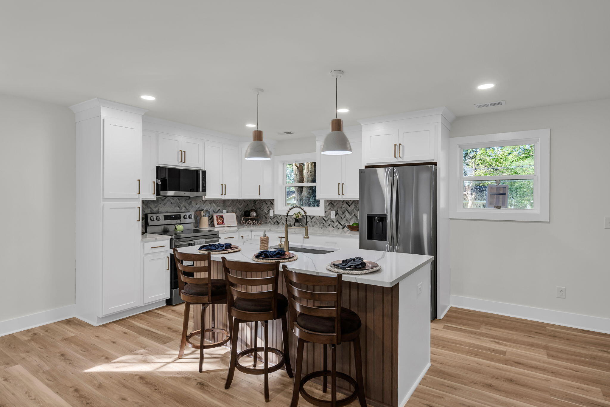 7590 Peppercorn Lane