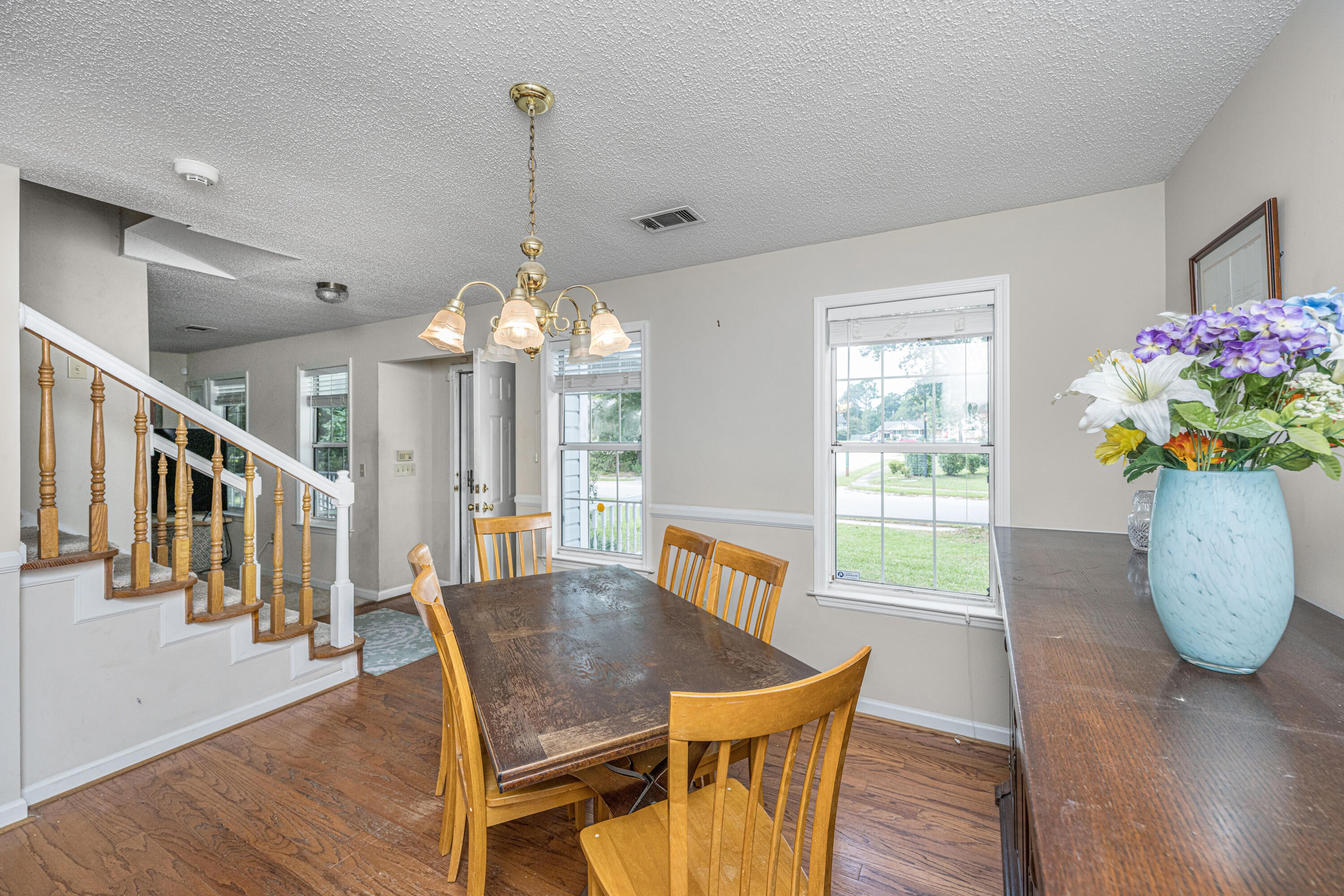 120 Trestlewood Drive