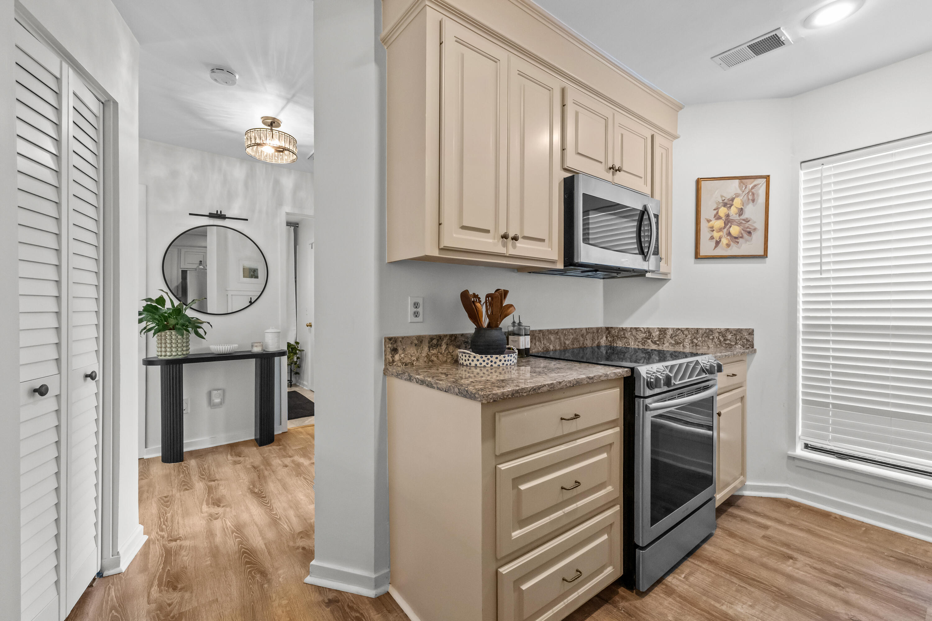 1102 Hidden Cove Drive
