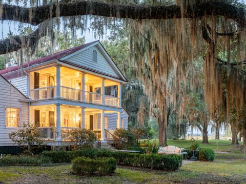 Photo of 1451 River Road, Yemassee, SC 29945 (MLS # 25027283)