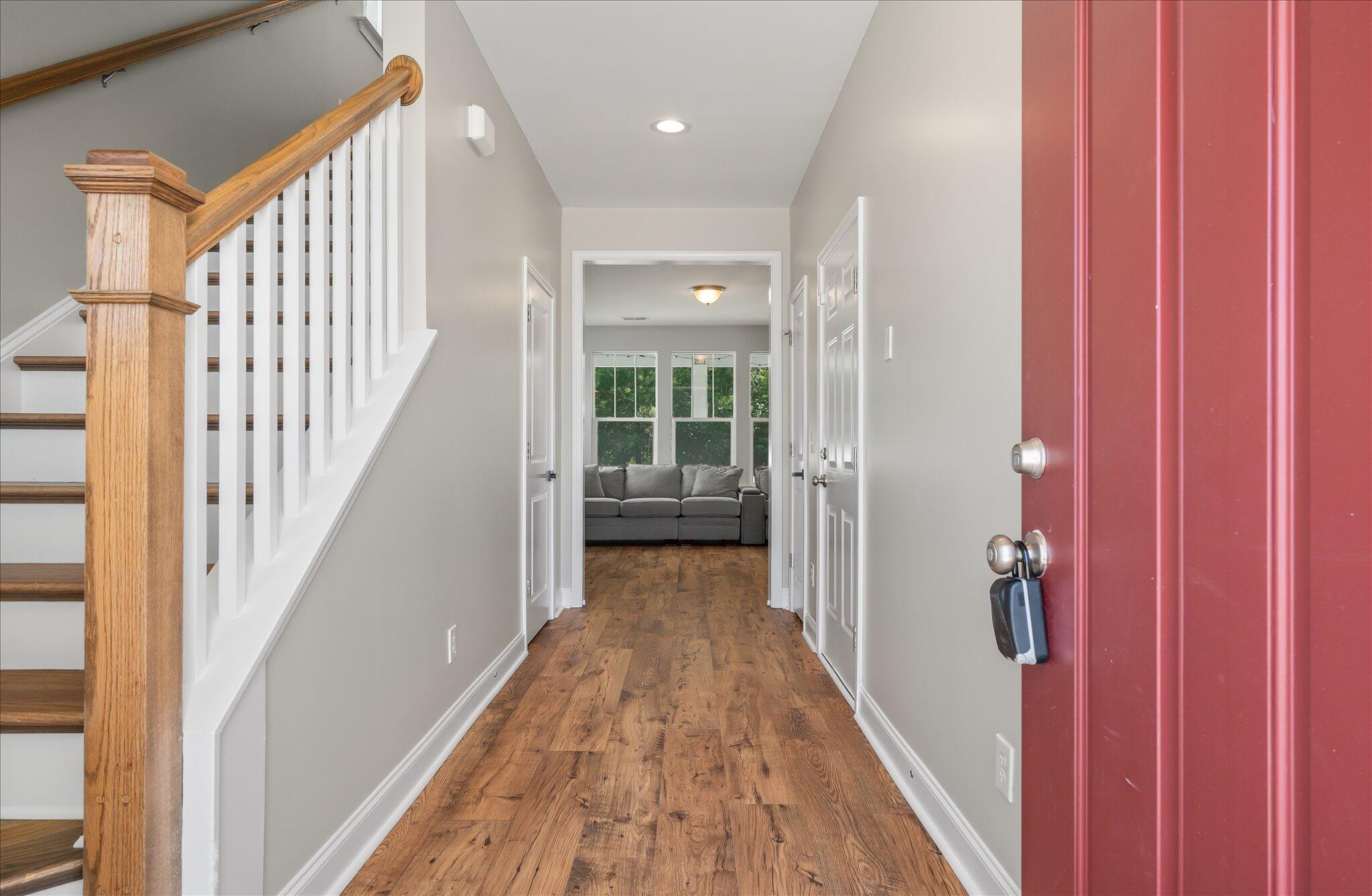 127 Hawthorne Landing Drive