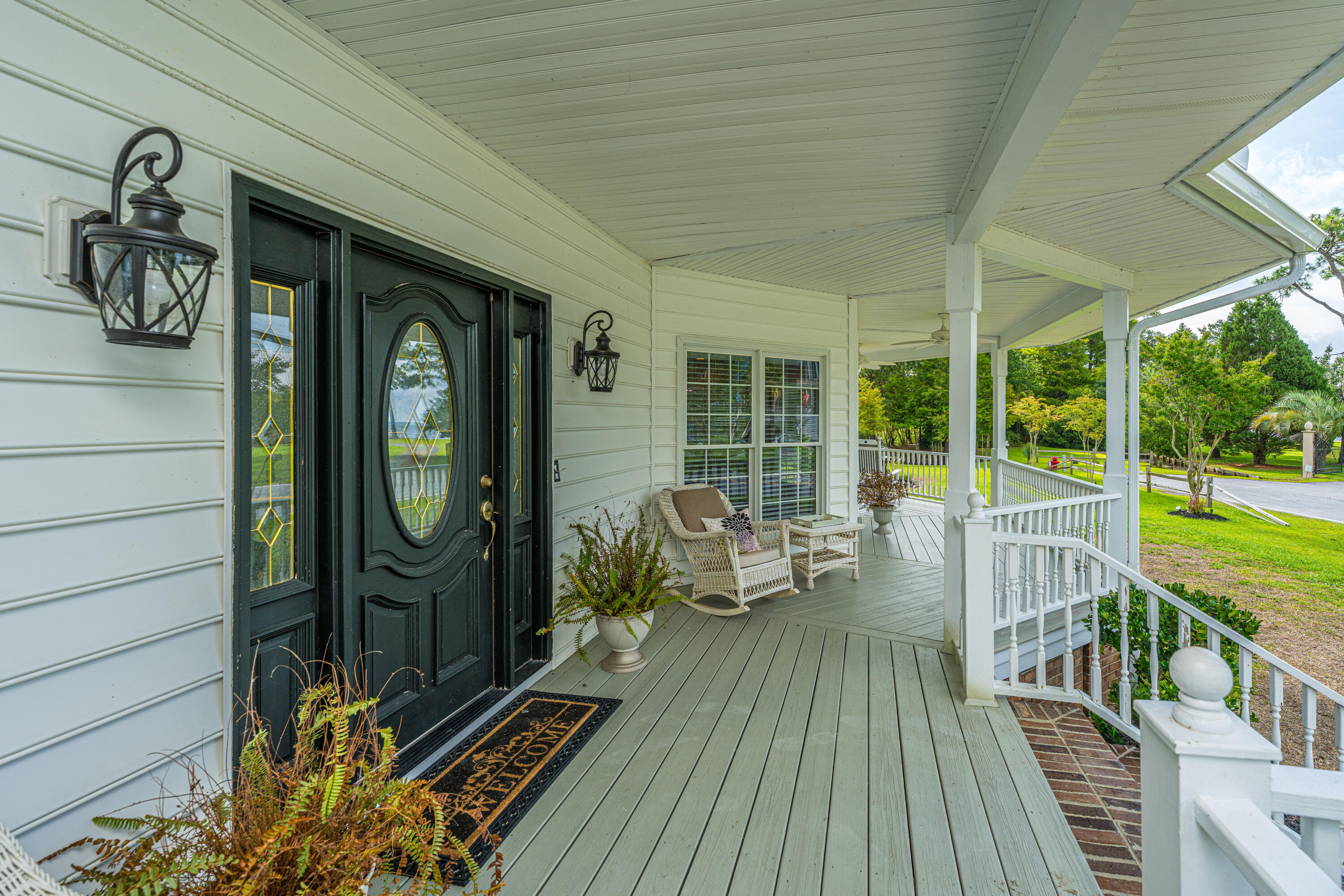 1232 Longpoint Road