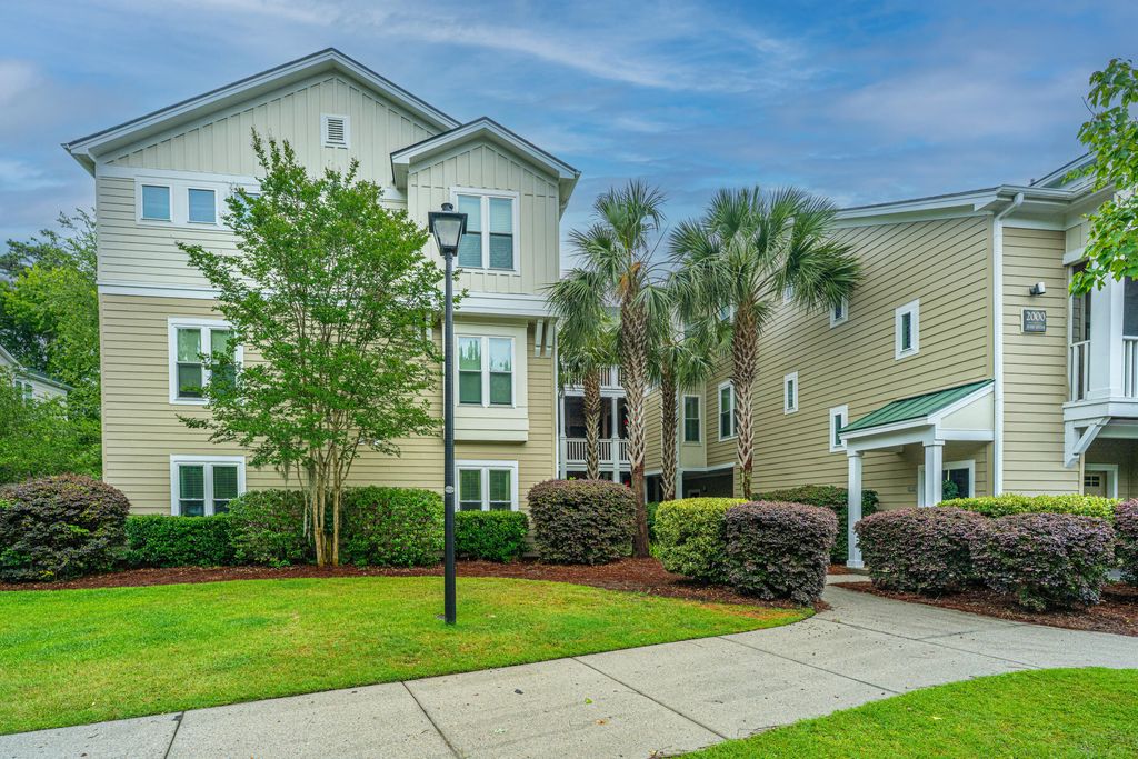 Photo of 2023 Egret Crest Lane, Charleston, SC 29414 (MLS # 26006387)