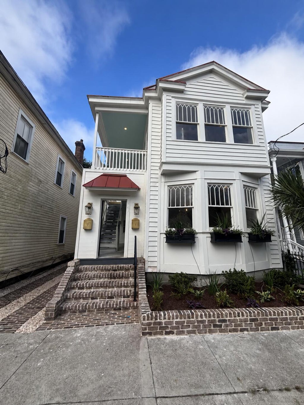 Photo of 563 Rutledge Avenue, Charleston, SC 29403 (MLS # 26025121)