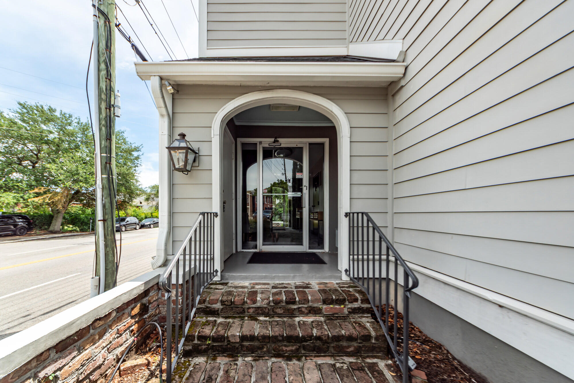 259 E Bay 7b