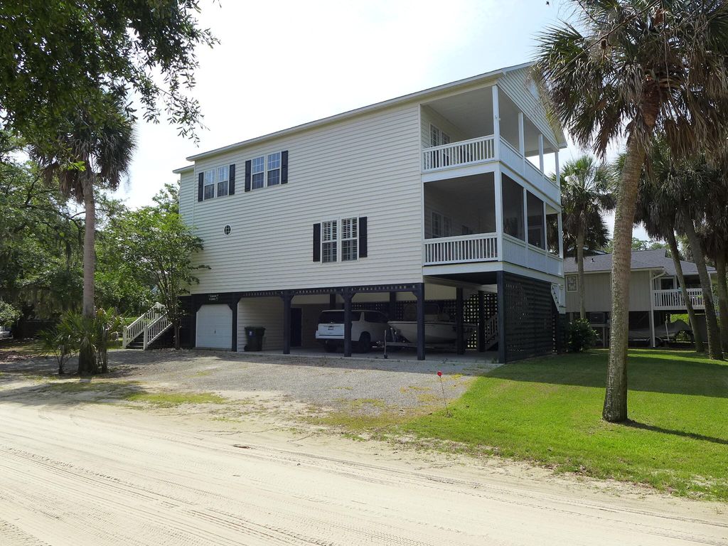Photo of 3332 Myrtle Street, Edisto Island, SC 29438 (MLS # 26015659)