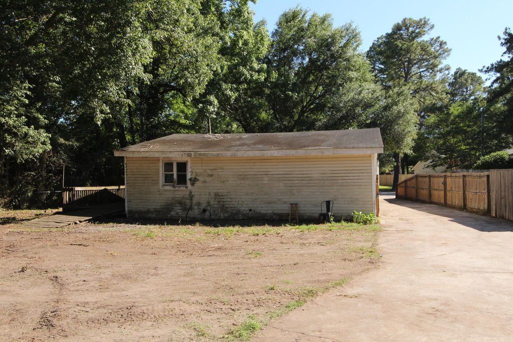 Photo of 2951 Blackfish Road, Johns Island, SC 29455 (MLS # 26014677)