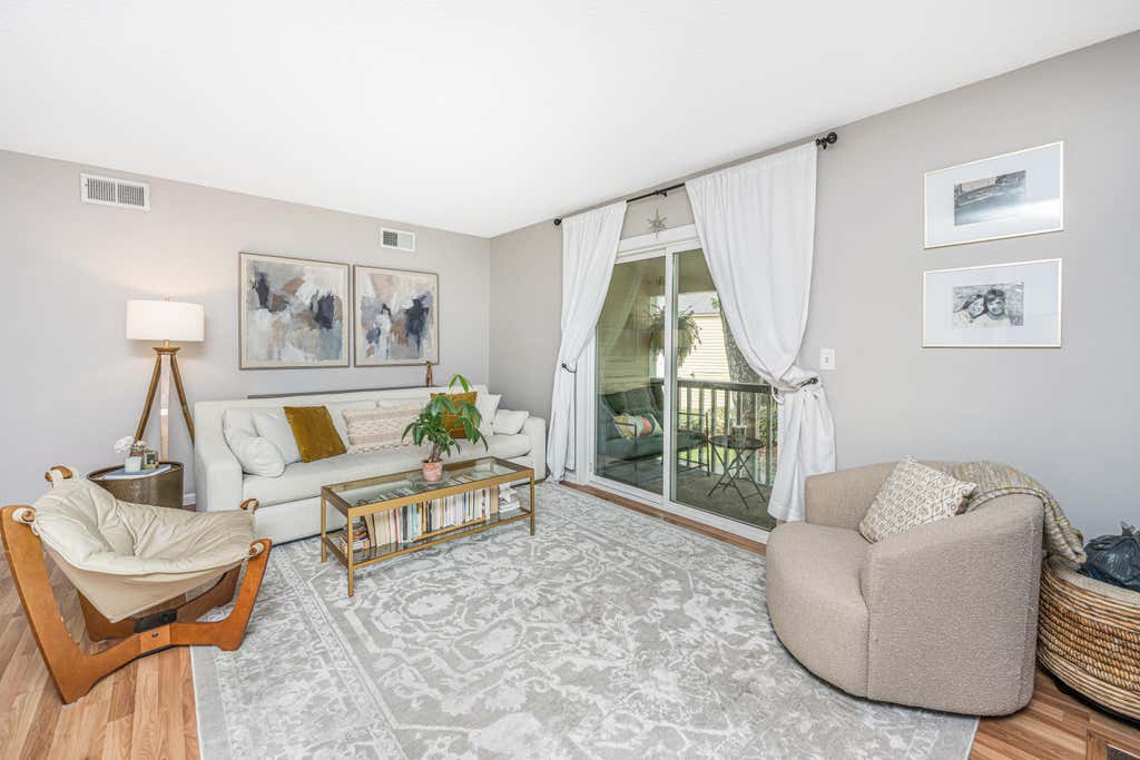Photo of 1054 Anna Knapp Boulevard #4g, Mount Pleasant, SC 29464 (MLS # 26022402)