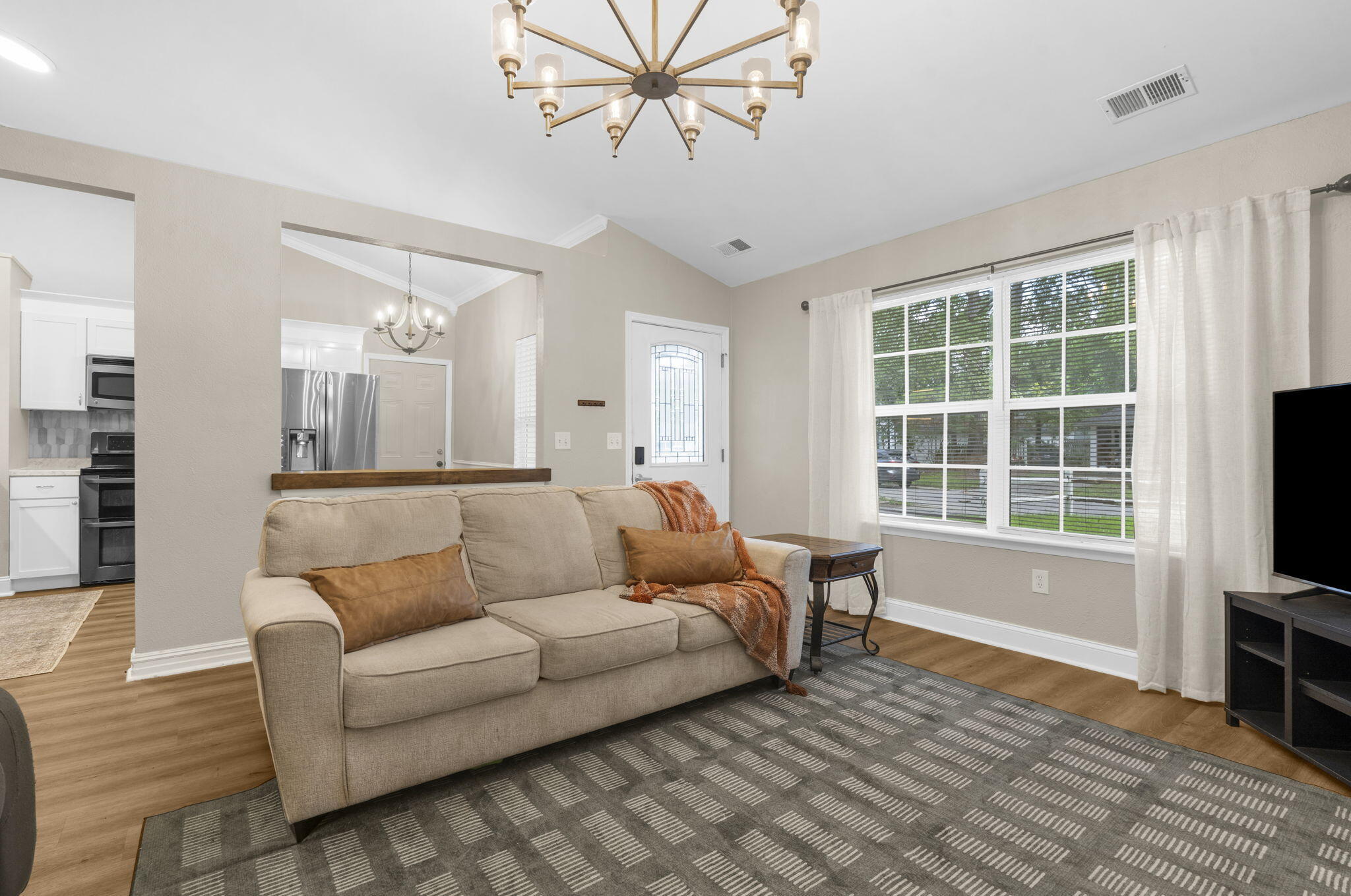332 Macgregor Drive