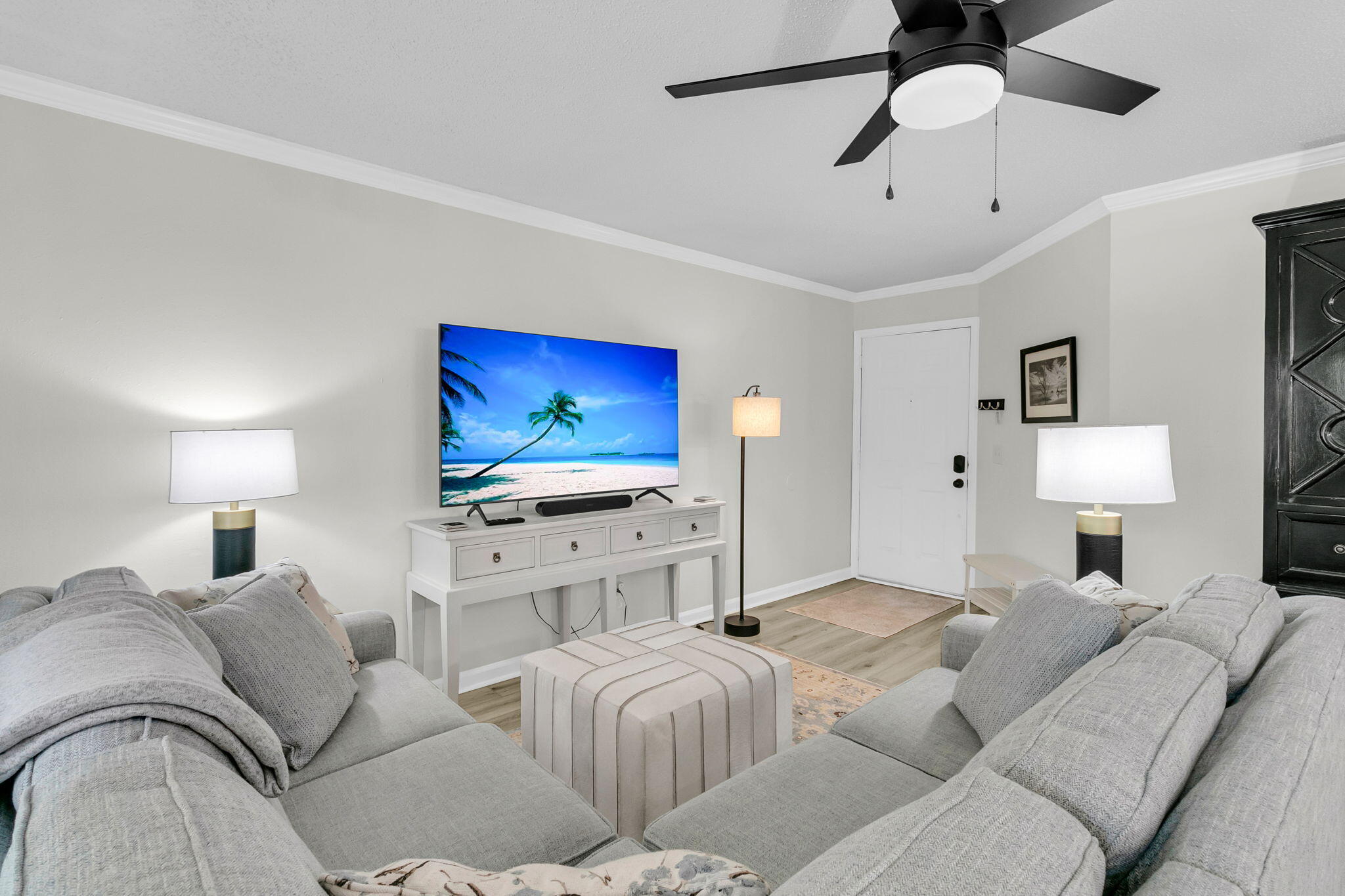 1860 Montclair Drive 1860-A