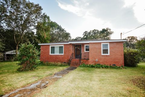 A home in Goose Creek