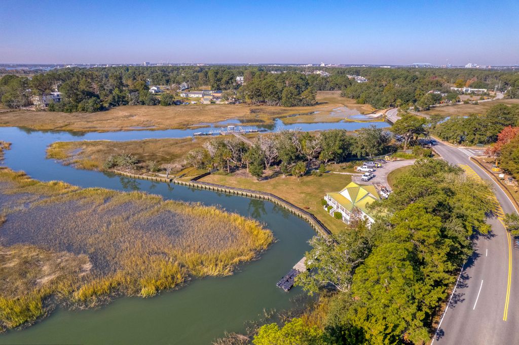 Photo of 1995 Daniel Island Drive, Charleston, SC 29492 (MLS # 26008606)