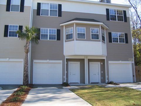 Photo of 4488 Great Oak Drive #10-G, North Charleston, SC 29418 (MLS # 26010982)