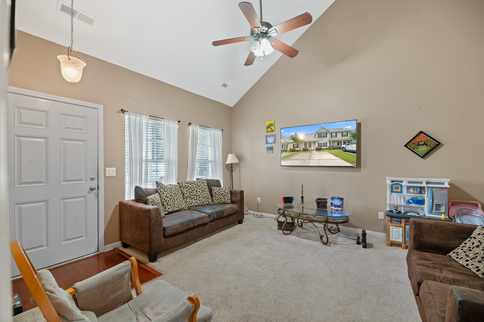 217 Seneca River Drive