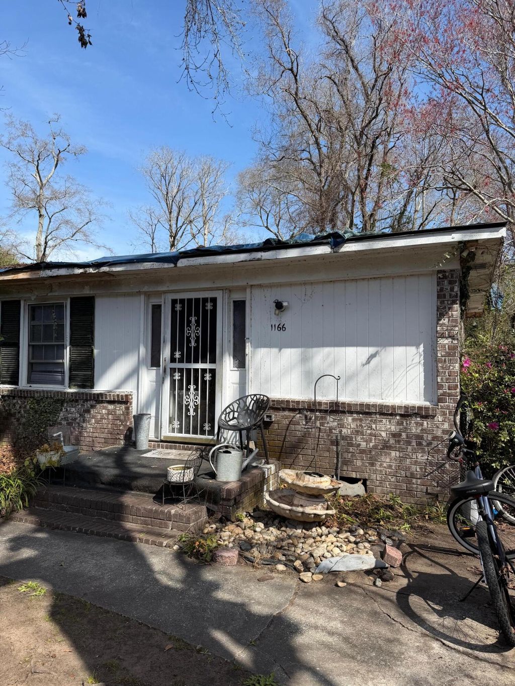 Photo of 1166 N Shadow Dr, Mount Pleasant, SC 29464 (MLS # 26006500)