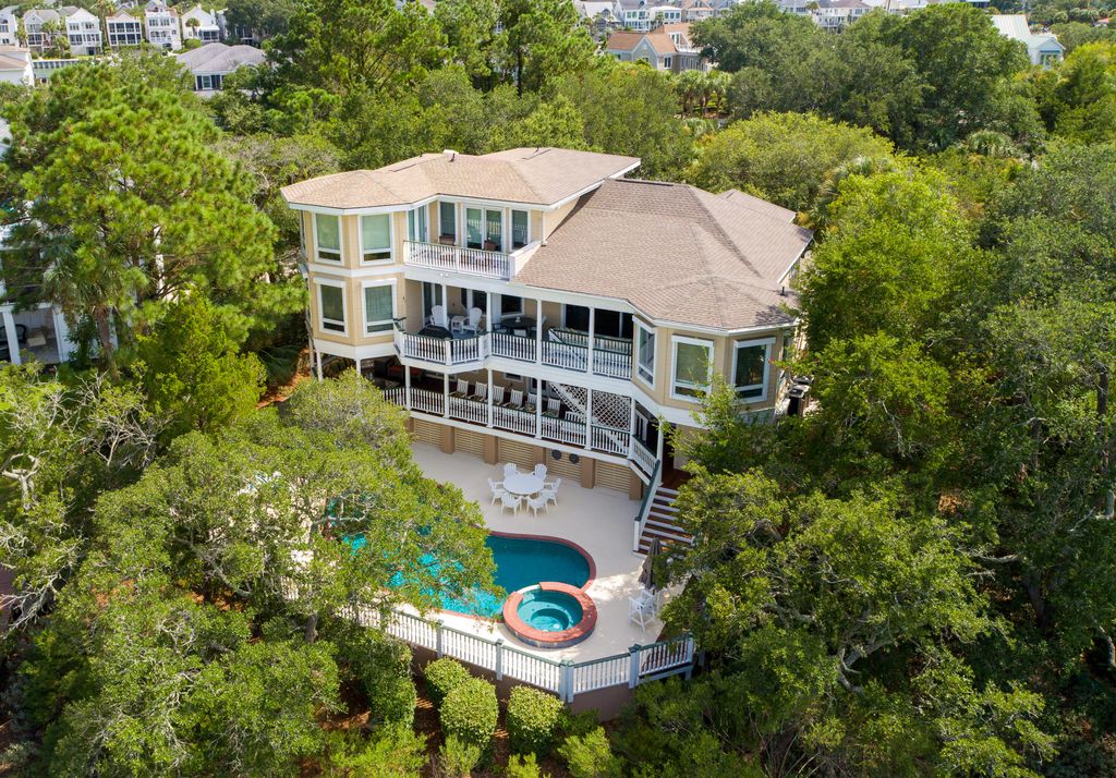 Photo of 27 Waterway Island Drive, Isle of Palms, SC 29451 (MLS # 25008743)