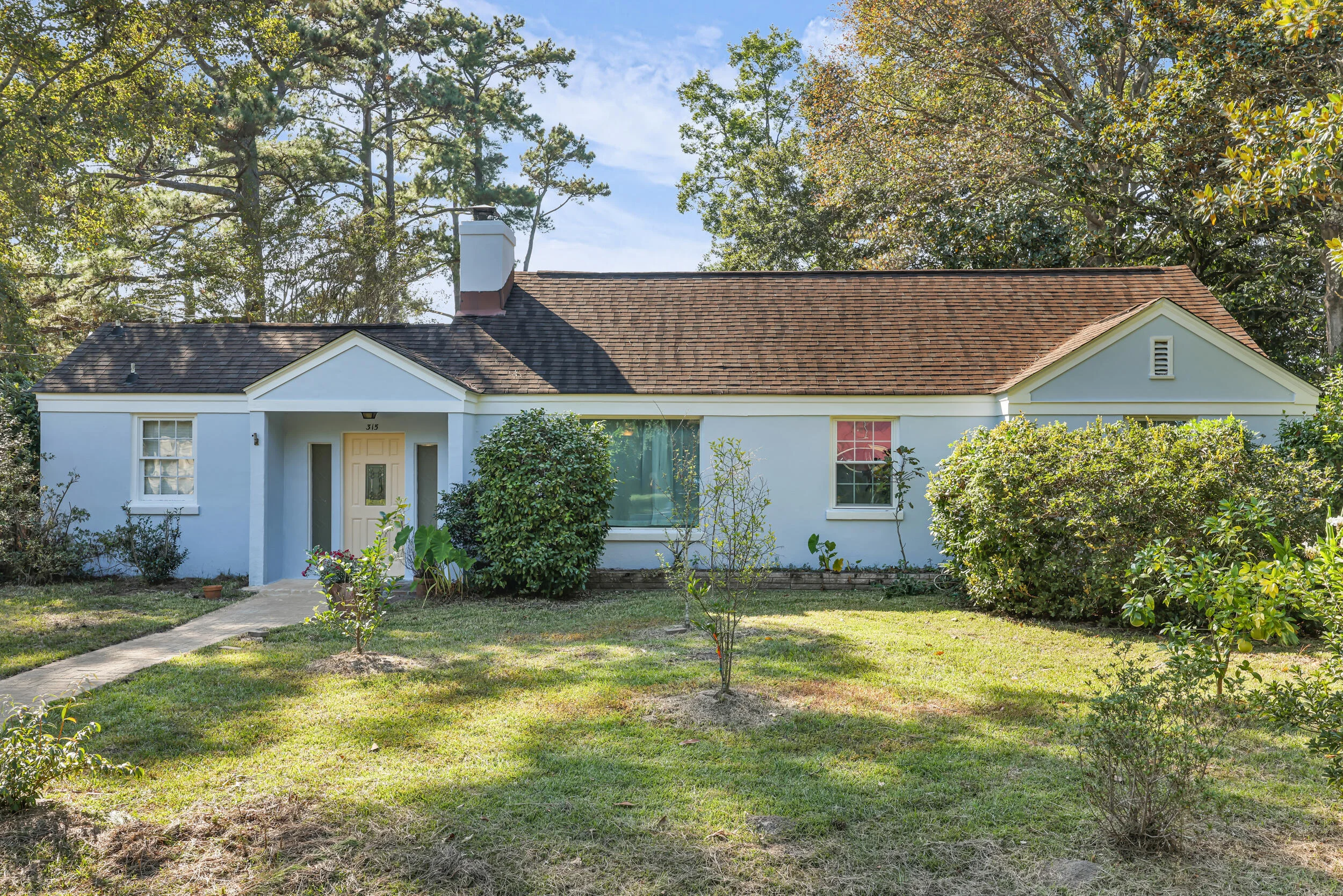 315 Hollywood Drive