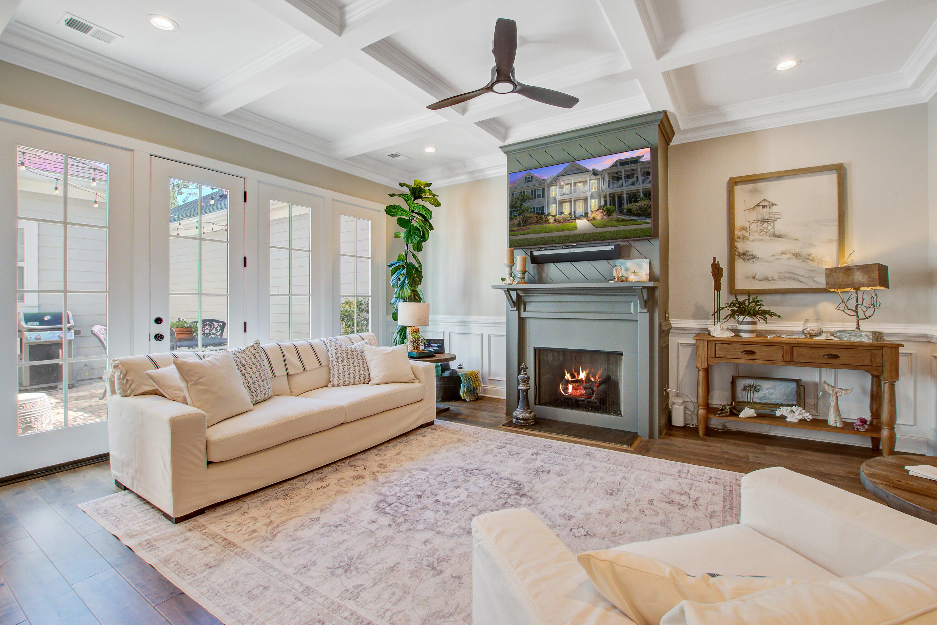 1106 Neighborhood Lane