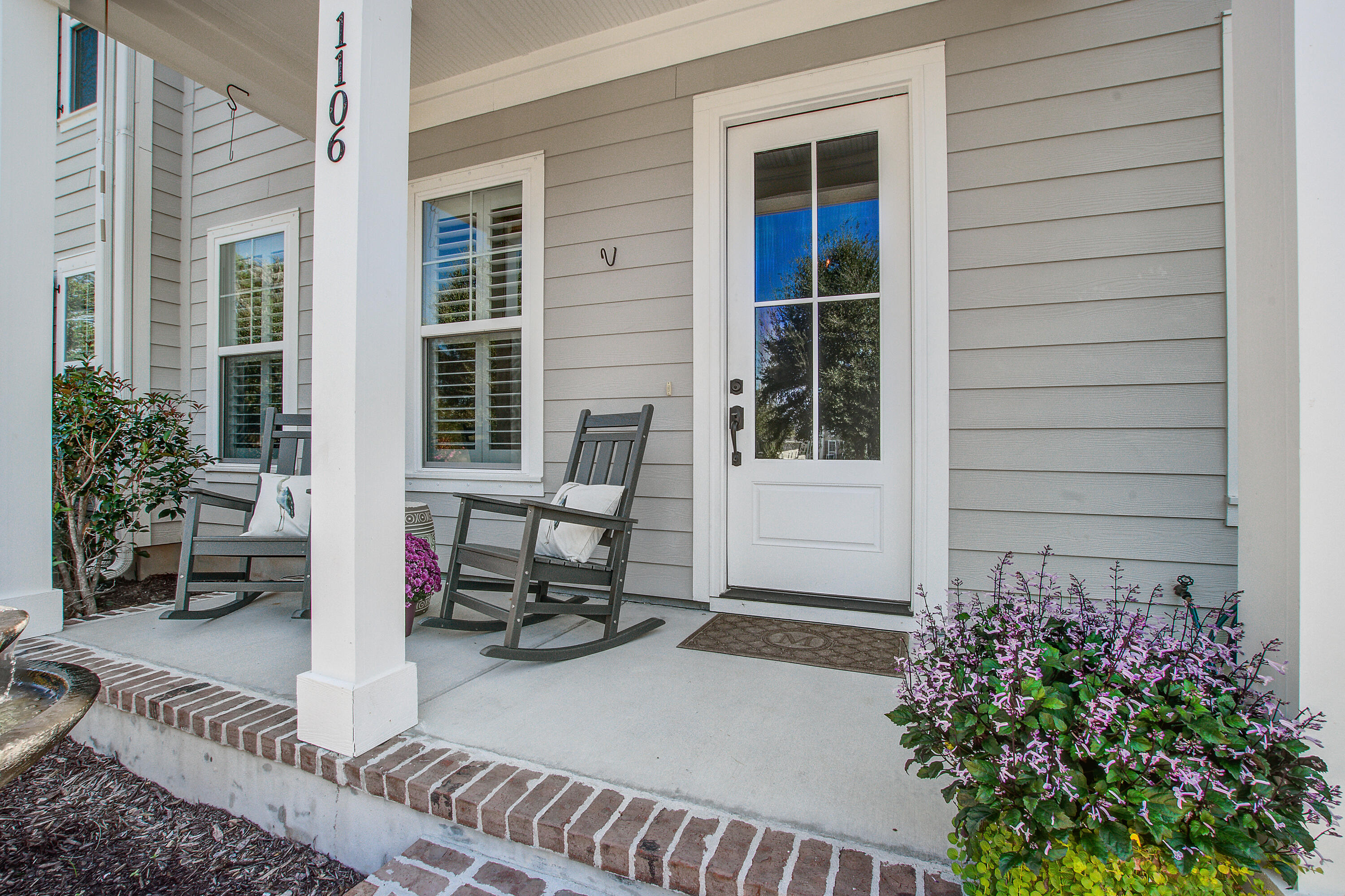 1106 Neighborhood Lane