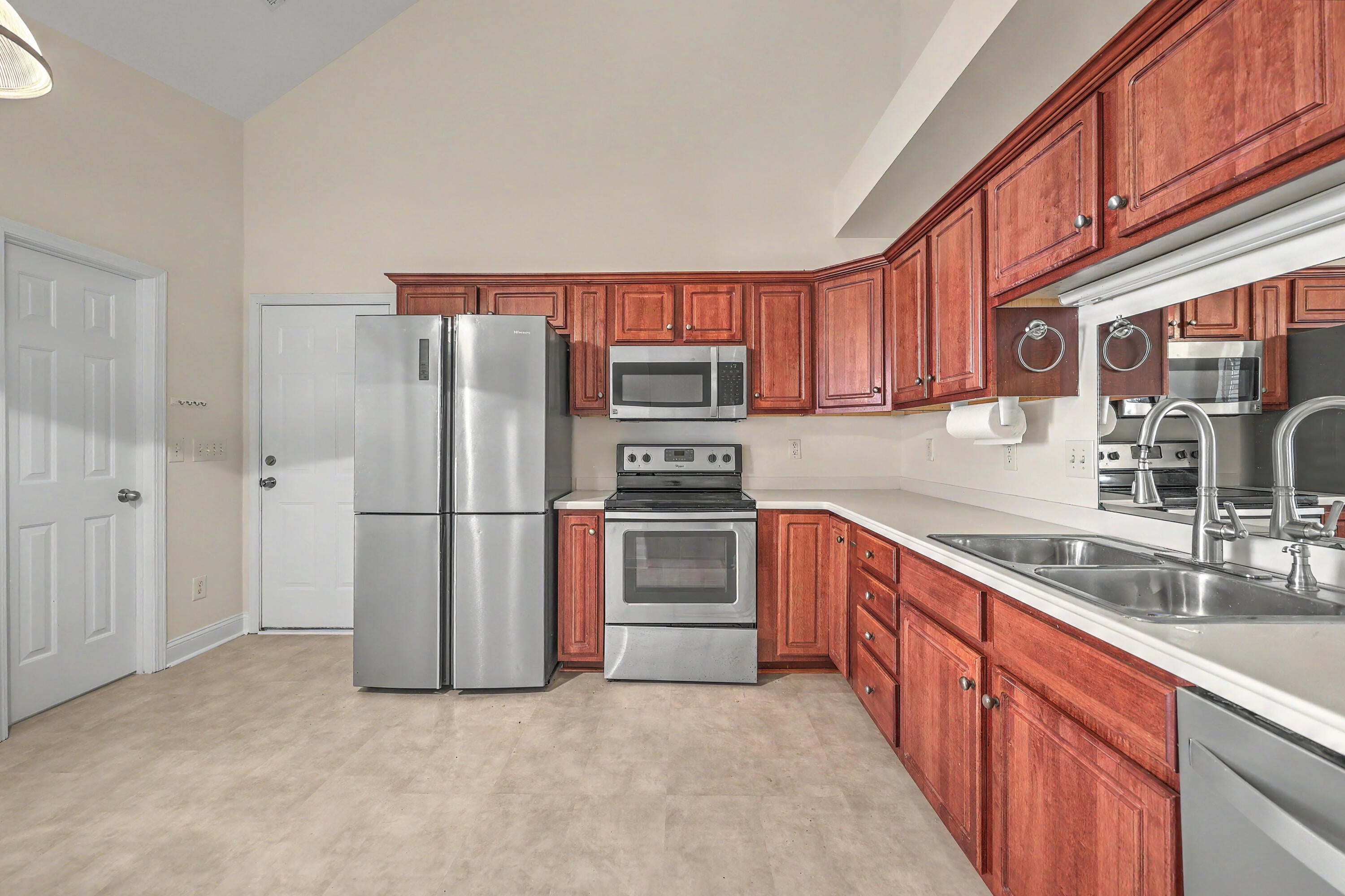 5324 Deep Blue Lane