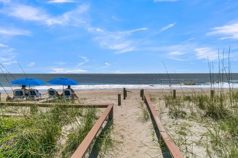 A home in Edisto Island