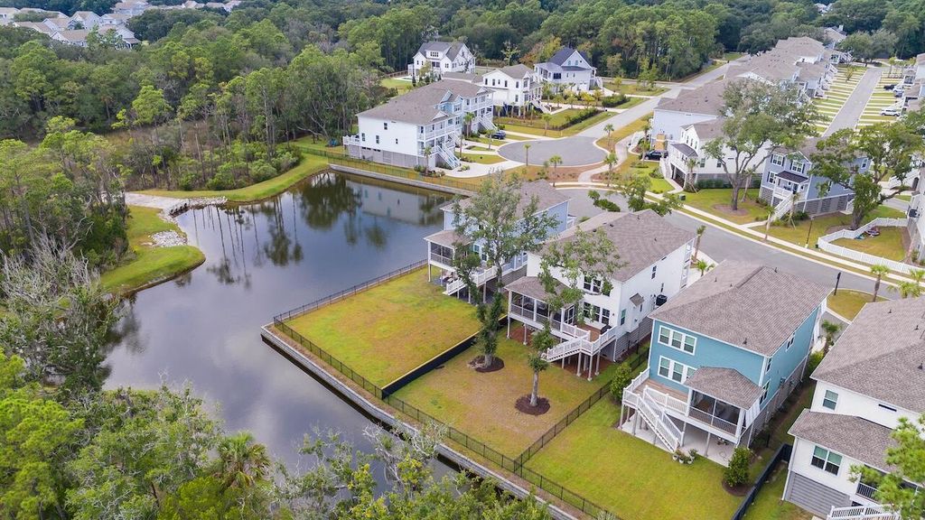 Photo of 1684 Farmers Way, Mount Pleasant, SC 29466 (MLS # 25025749)