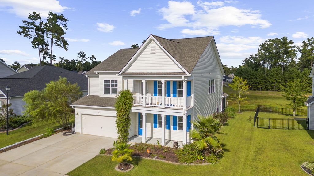 Photo of 2512 Hummingbird Lane, Summerville, SC 29483 (MLS # 25026865)