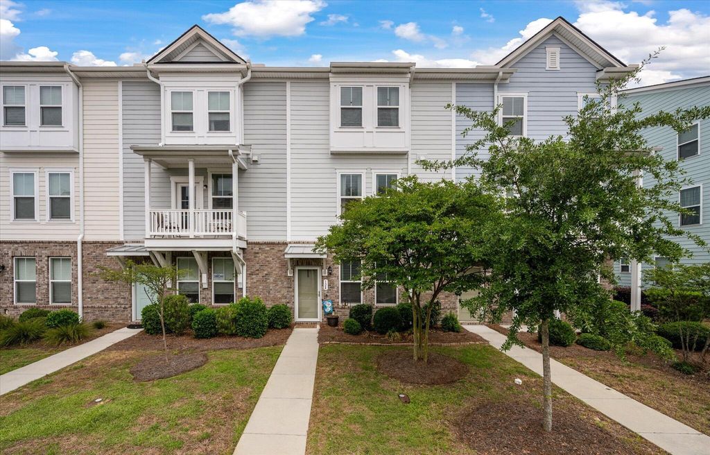 Photo of 124 Rowans Creek Drive, Charleston, SC 29492 (MLS # 26012683)