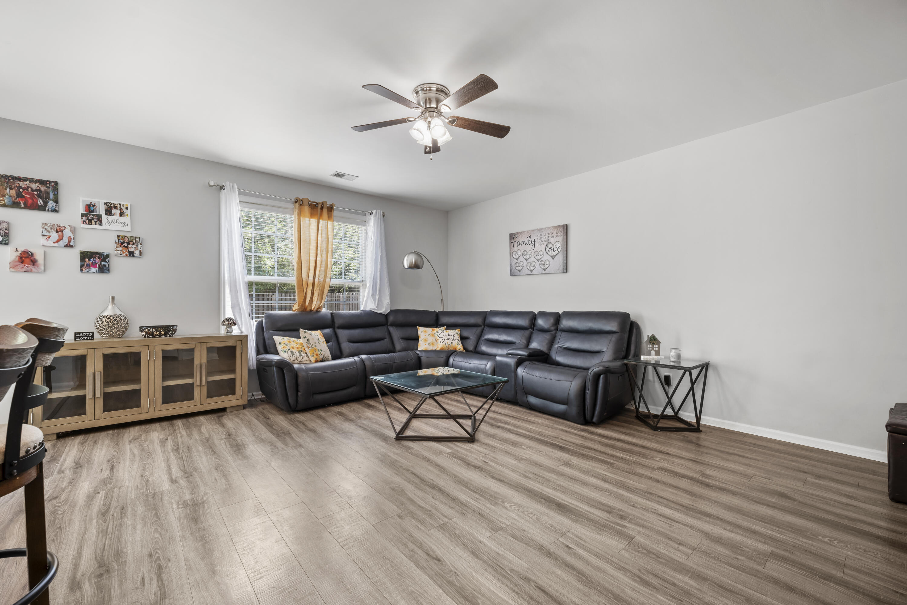 990 Augustine Court