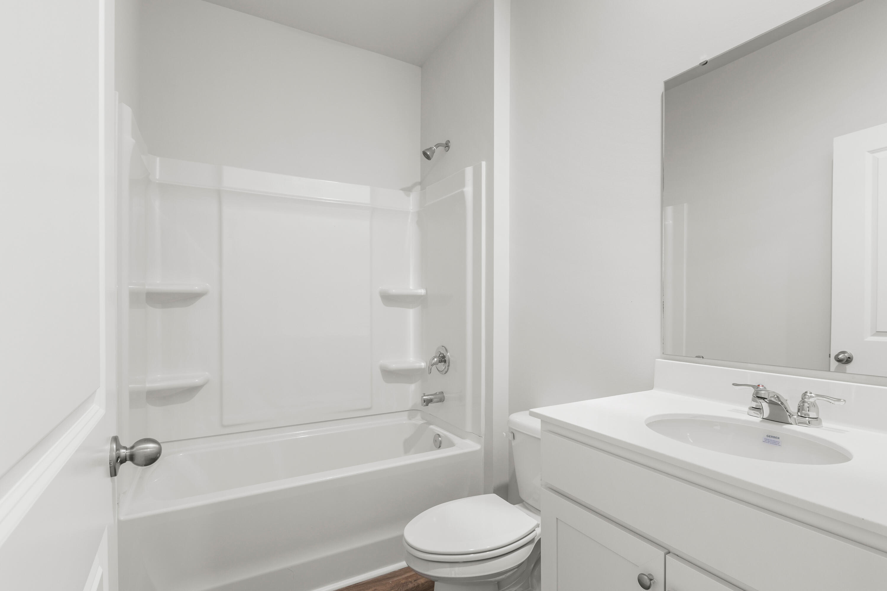 Photo 6 of 27 of 390 Spruce Ivy Street house