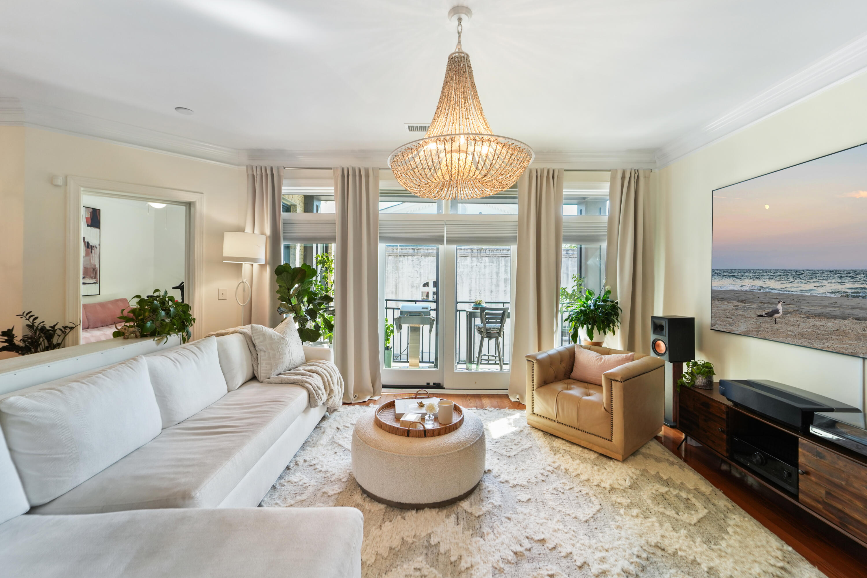 76 Society Street 23