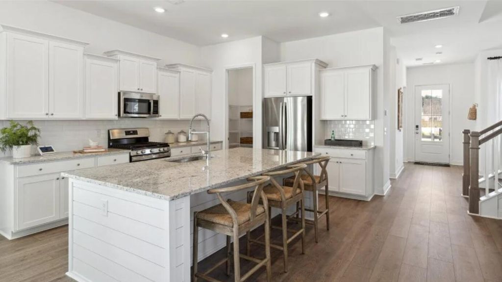 Photo of 1479 Clay Field Trail, Summerville, SC 29485 (MLS # 25027197)