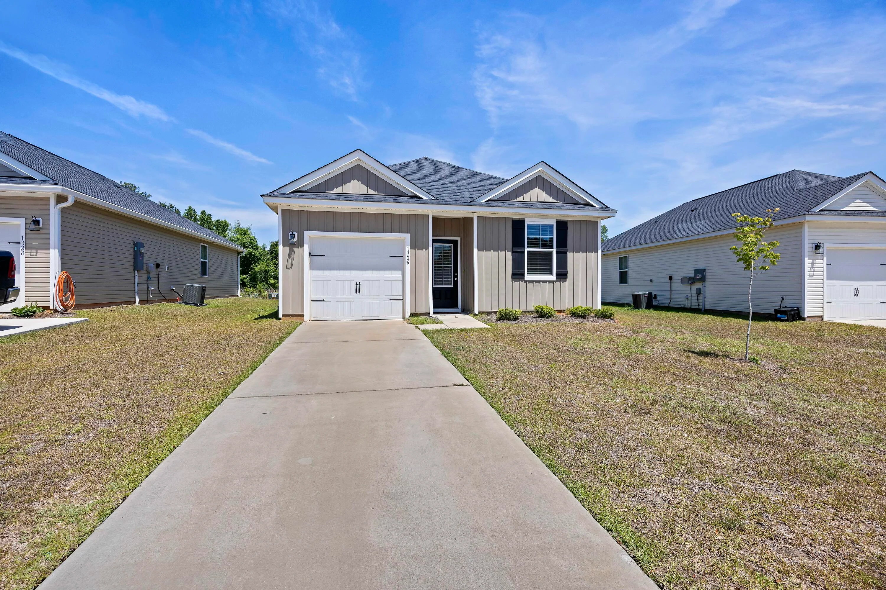 1326 Warrens Way