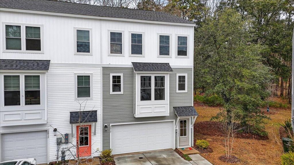 Photo of 2017 Callaway Circle, Hanahan, SC 29410 (MLS # 26002445)