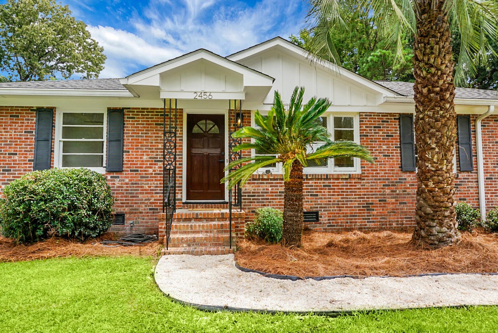 2456 Lantern Street