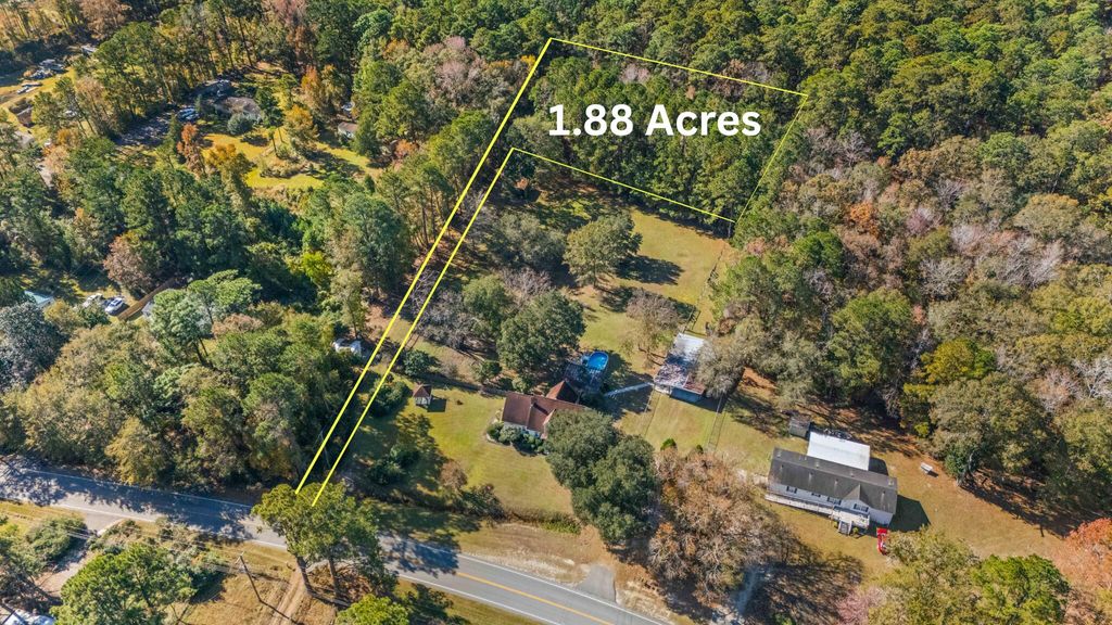 Photo of 5611 S Highway 165, Ravenel, SC 29470 (MLS # 26015506)
