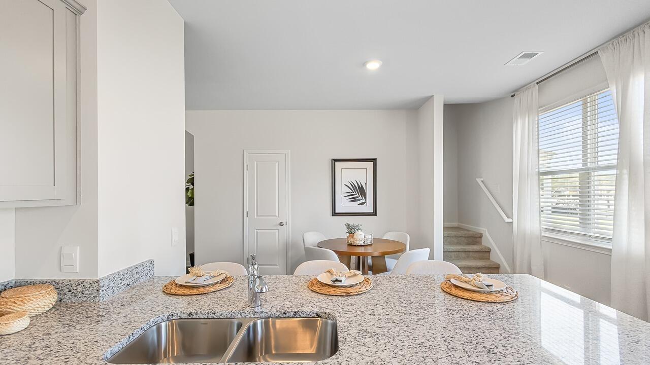 8860 Shovelnose Court