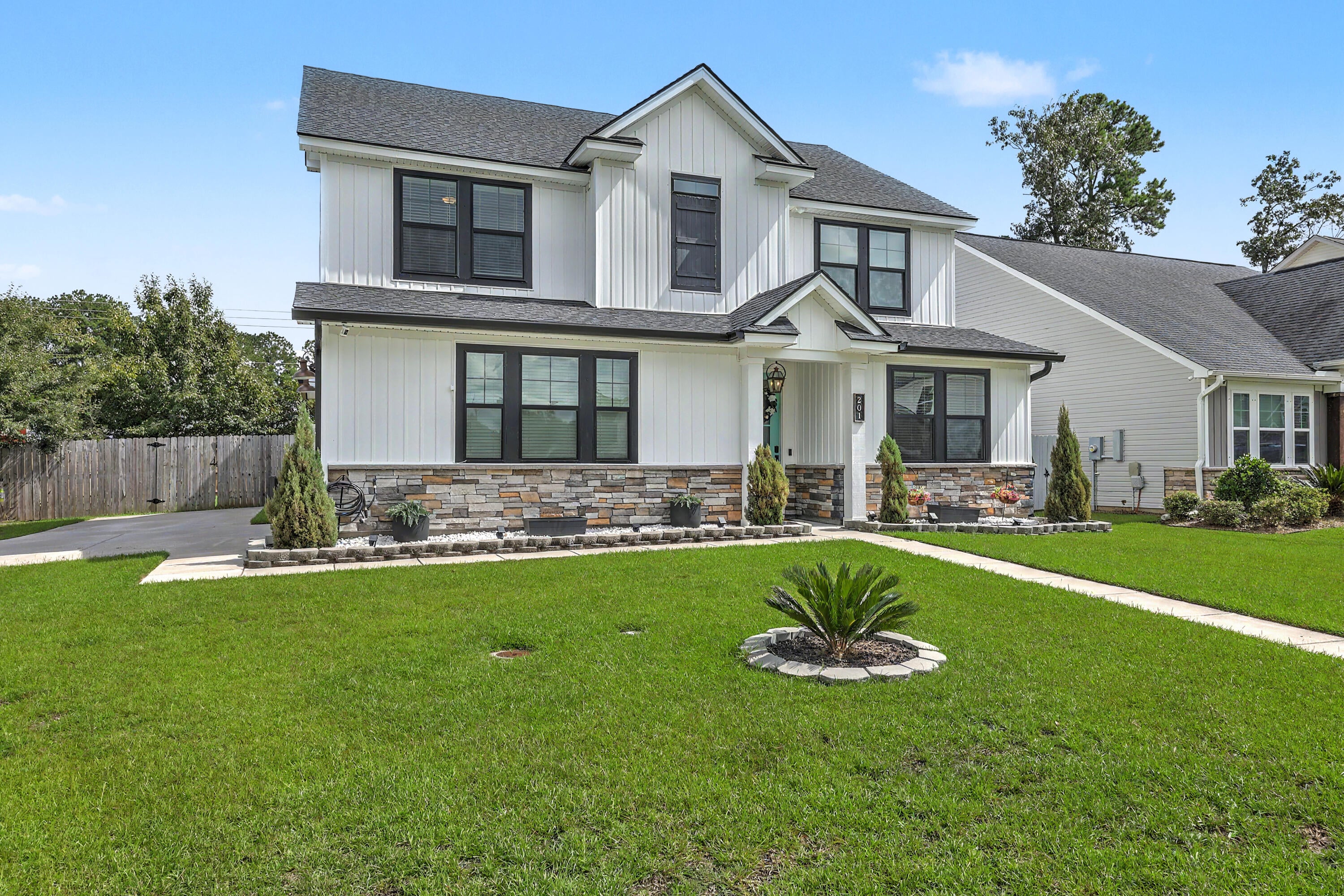 201 Whirlaway Drive