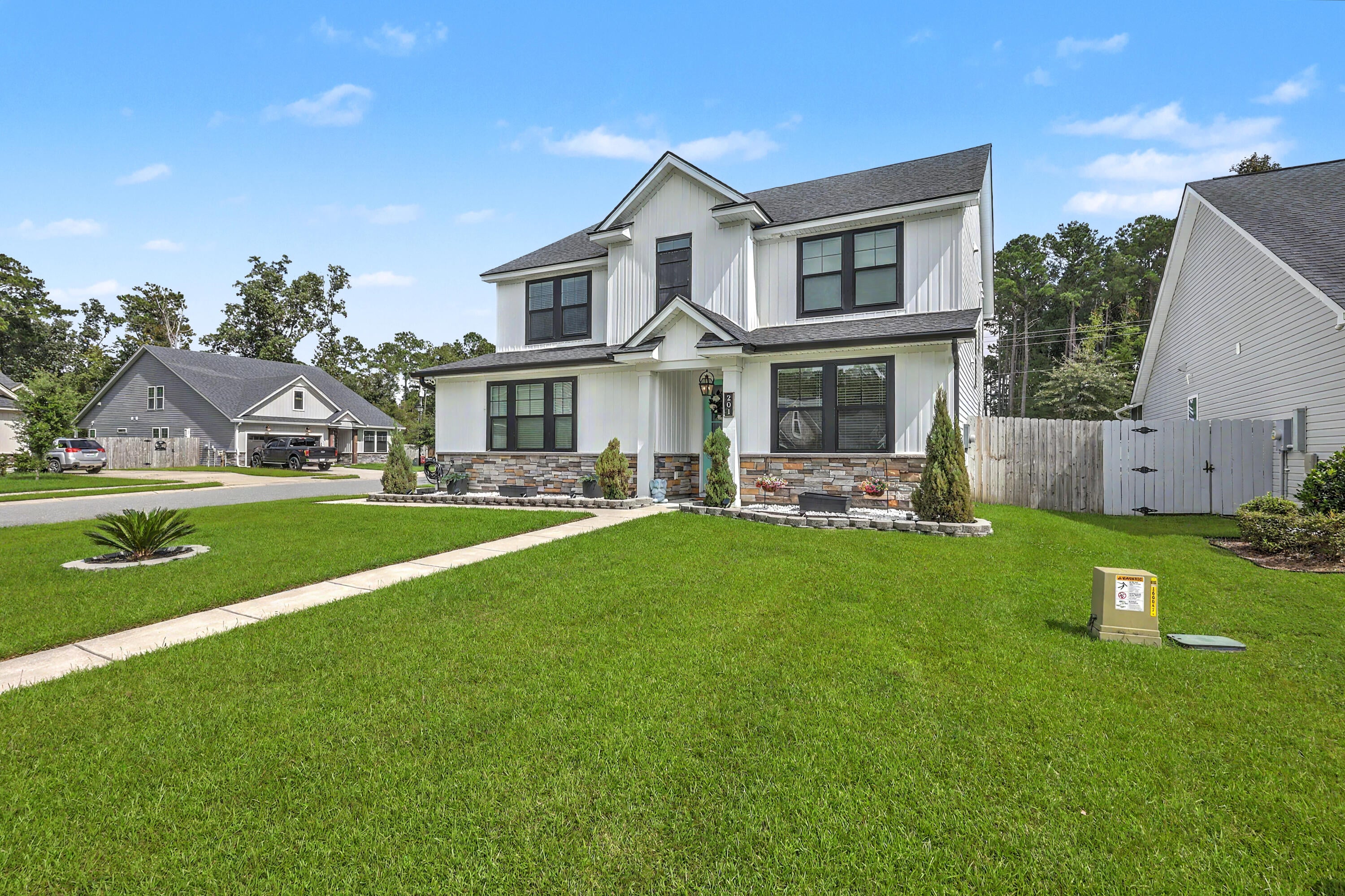 201 Whirlaway Drive