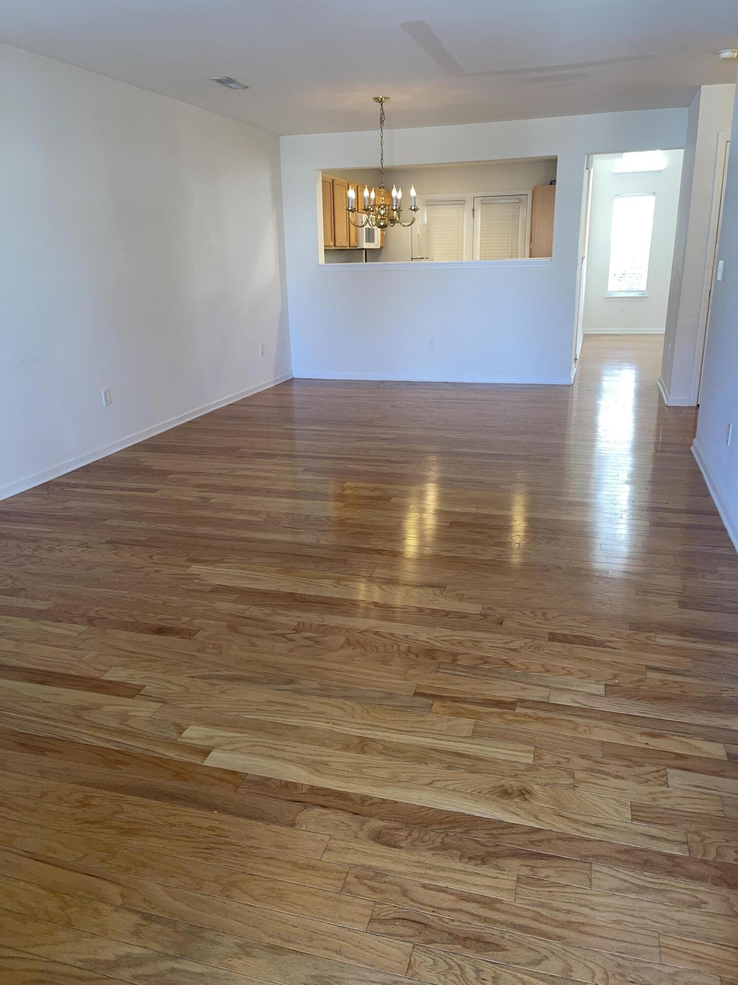 5208 Fernland Way