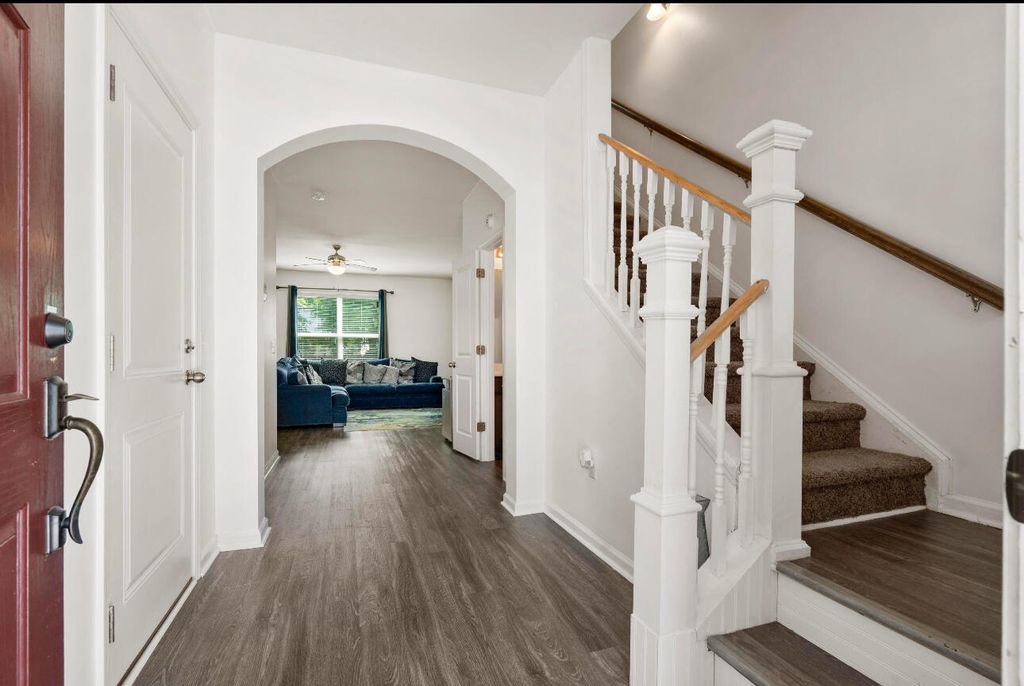 Photo of 558 Wynfield Forest Drive, Summerville, SC 29485 (MLS # 26000201)