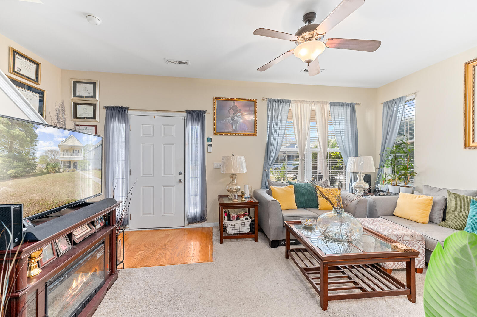 8924 Planters Row Lane