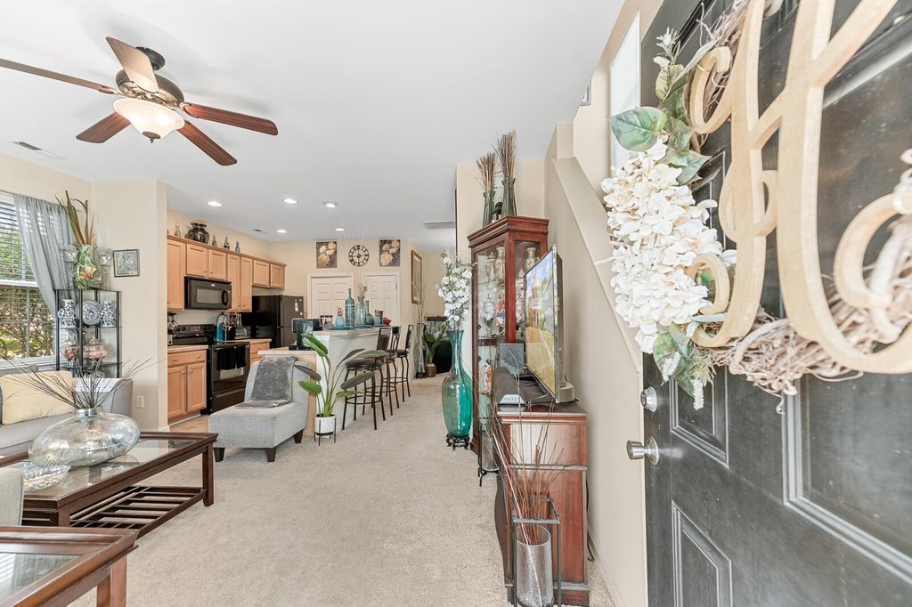 Photo of 8924 Planters Row Lane, Summerville, SC 29485 (MLS # 26008597)