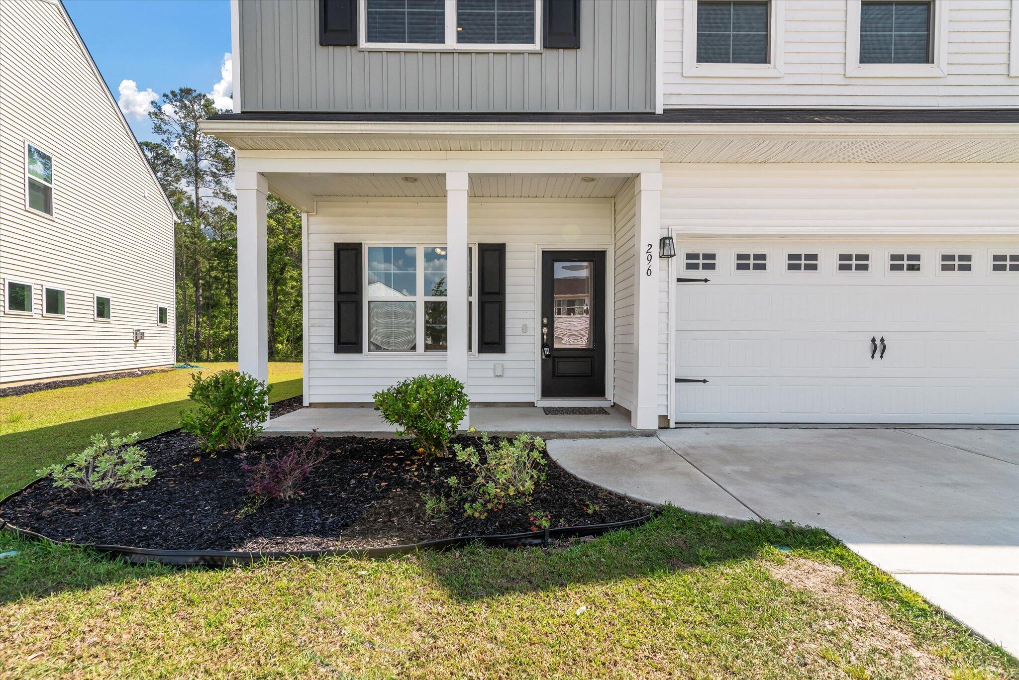 296 Torslanda Lane