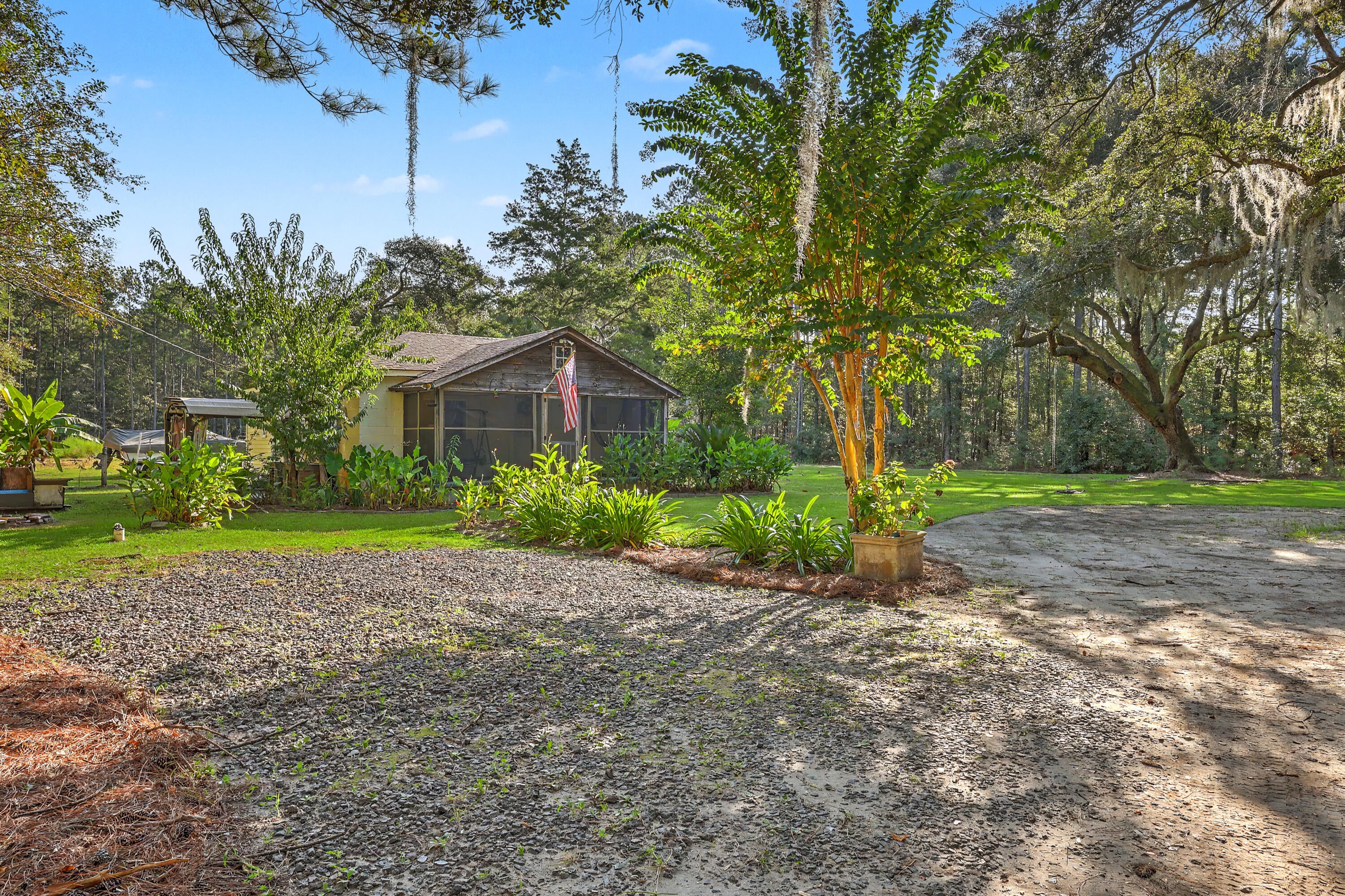 1036 Milcrest Drive