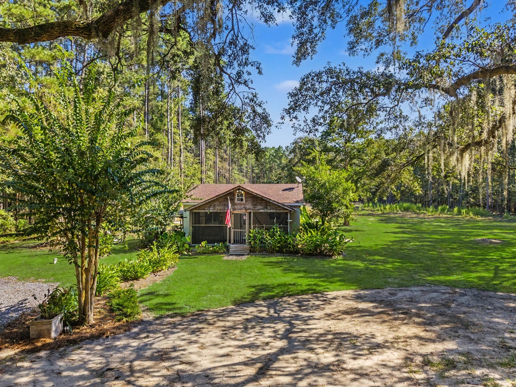 Photo of 1036 Milcrest Drive, Awendaw, SC 29429 (MLS # 26026178)