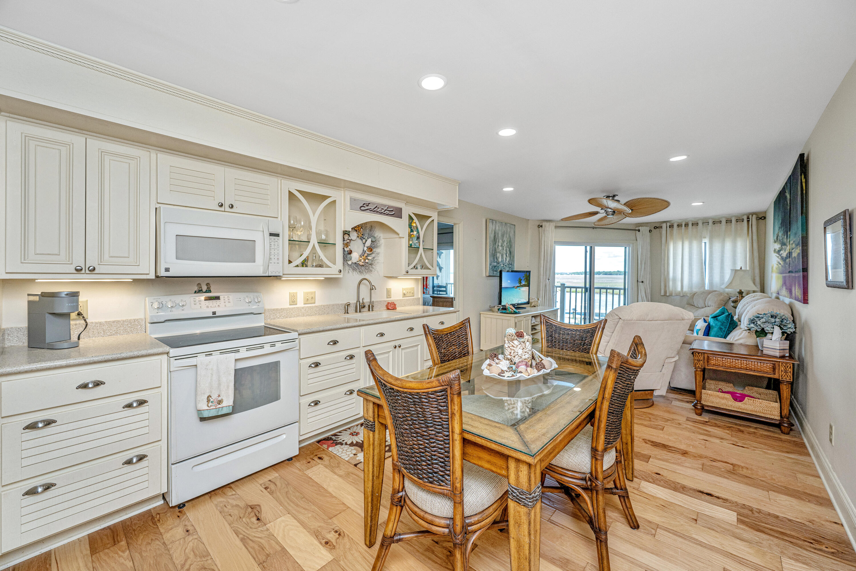 3701 Docksite Road 220